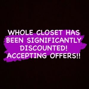 CLOSET CLEAROUT! ALL OFFERS WELCOME!